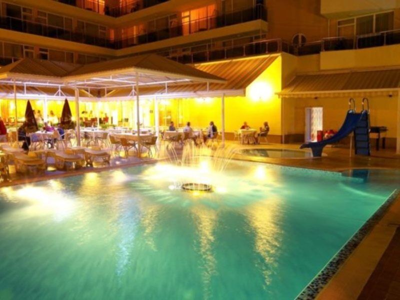 Готель Plamena Palace 4*